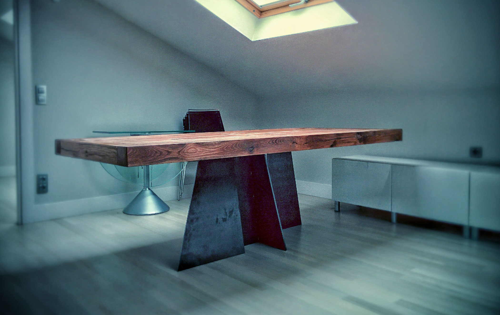 Mesa comedor TARA - serie LINEAL